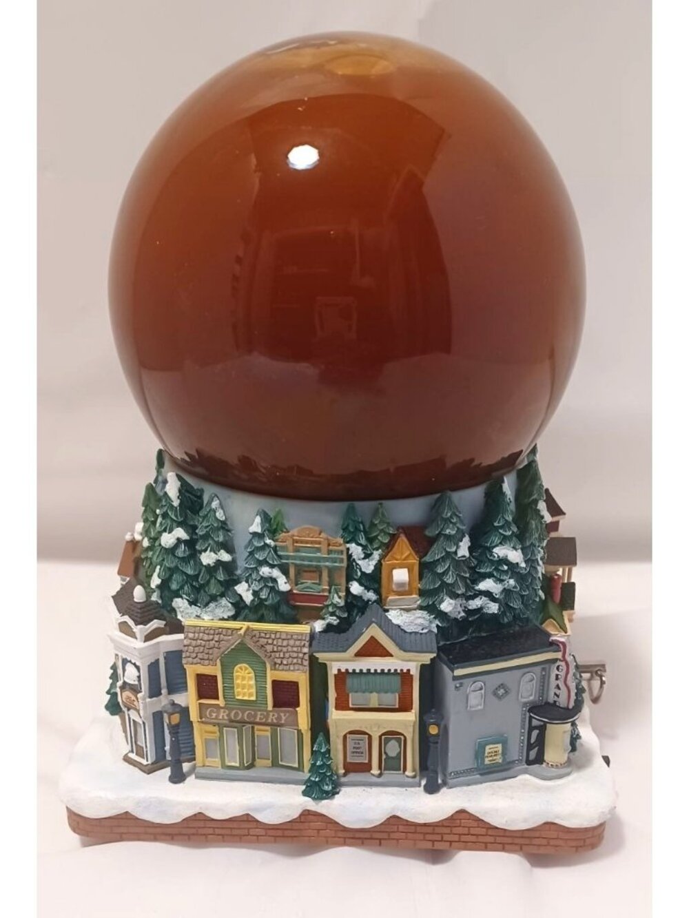 Hallmark Keepsake 2006 Nostalgic House & Shops snow globe Rare Hard to Find READ - Picture 6 of 16
